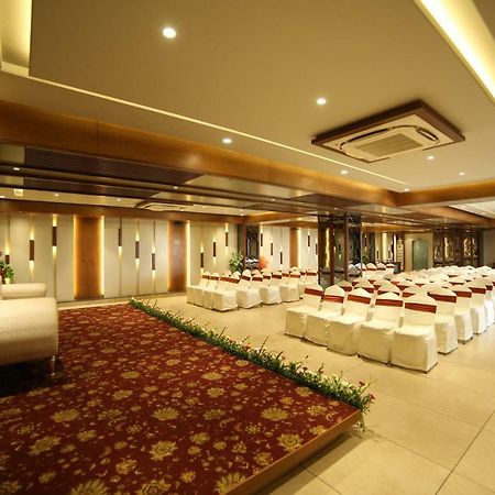 Hotel Avaante Ahmedabad Formerly Known As The Orchid Hotel المظهر الخارجي الصورة