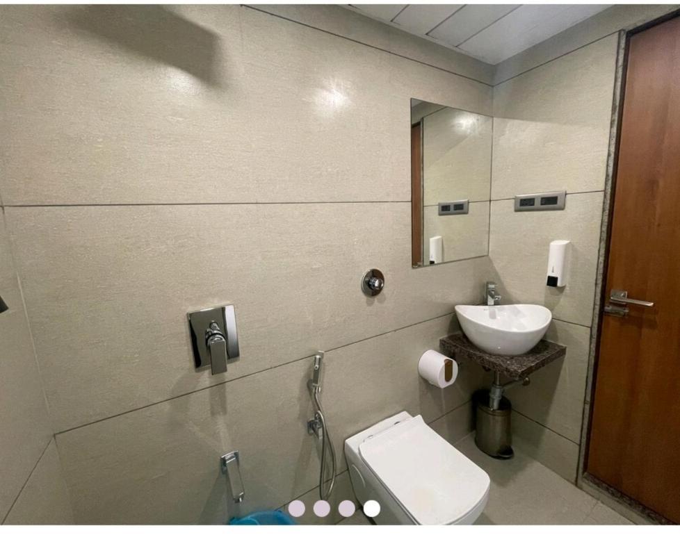 Hotel Avaante Ahmedabad Formerly Known As The Orchid Hotel المظهر الخارجي الصورة
