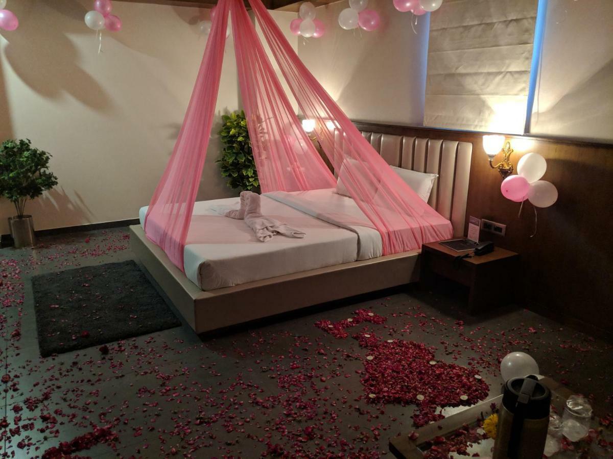 Hotel Avaante Ahmedabad Formerly Known As The Orchid Hotel المظهر الخارجي الصورة