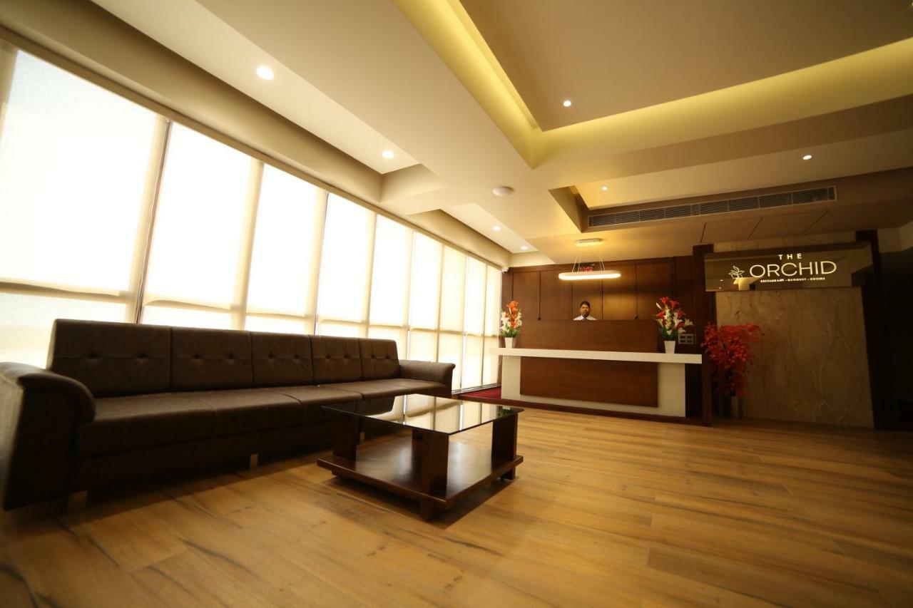 Hotel Avaante Ahmedabad Formerly Known As The Orchid Hotel المظهر الخارجي الصورة