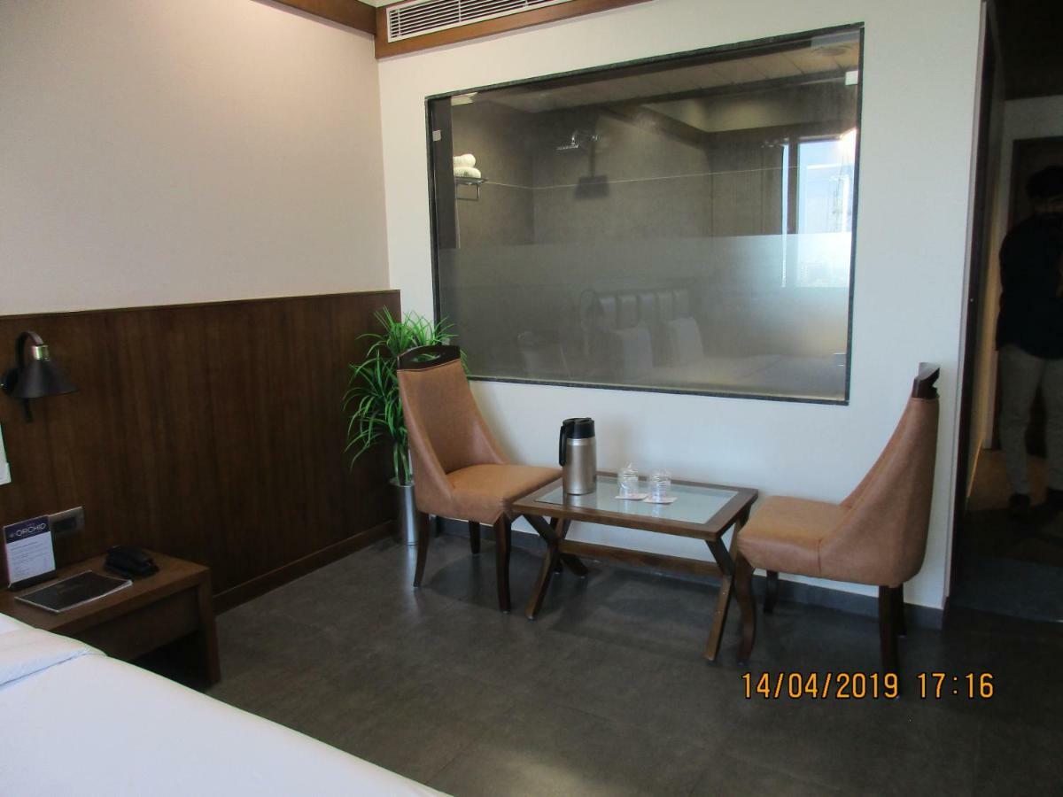 Hotel Avaante Ahmedabad Formerly Known As The Orchid Hotel المظهر الخارجي الصورة